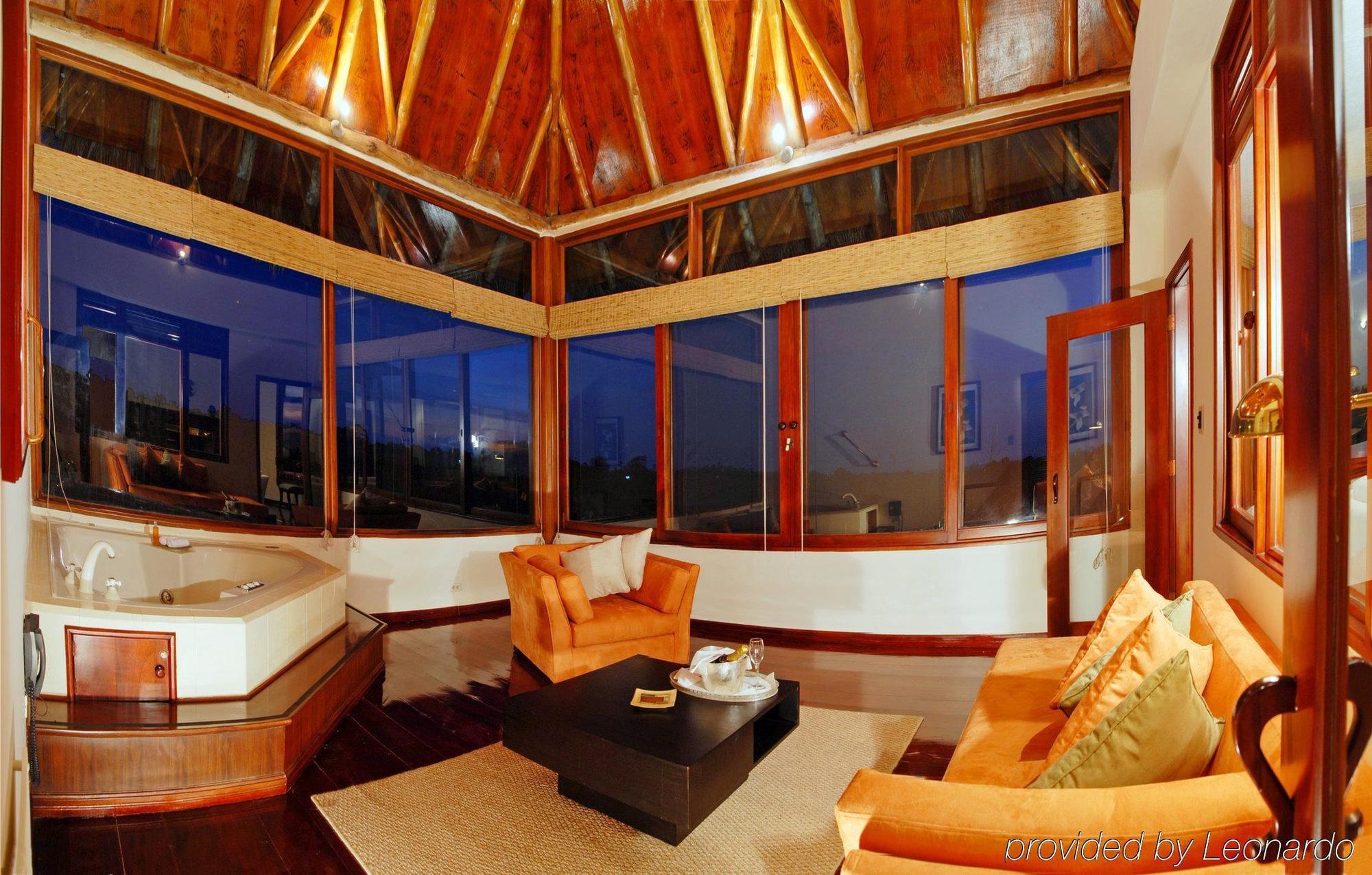 Bellavista  Royal Palm Galapagos, Curio Collection Hotel By Hilton חדר תמונה